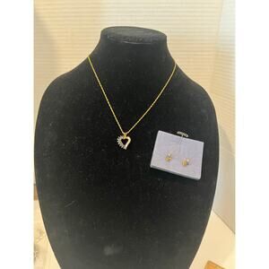 NEW‎ Goldtone Sapphire Birthstone CZ Heart Necklace and Stud Pierced Earring Set